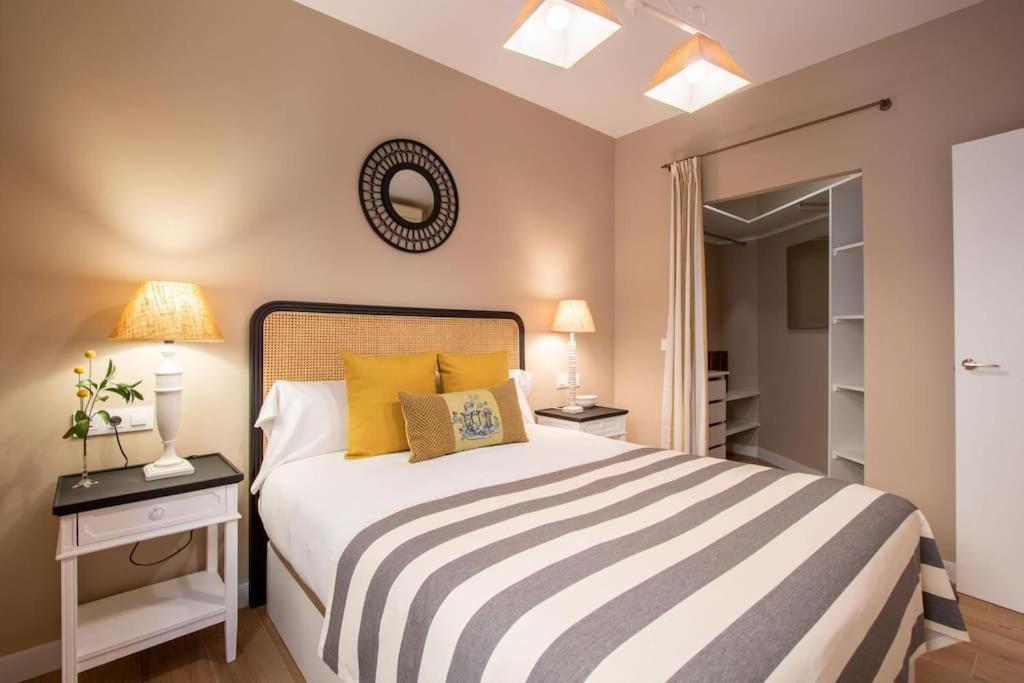 Plaza Nueva Deluxe Suite By Valcambre Sevilla Kültér fotó