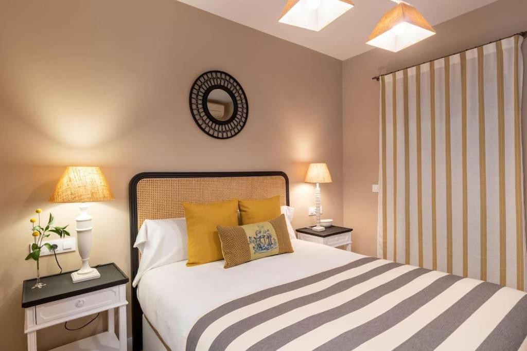 Plaza Nueva Deluxe Suite By Valcambre Sevilla Kültér fotó